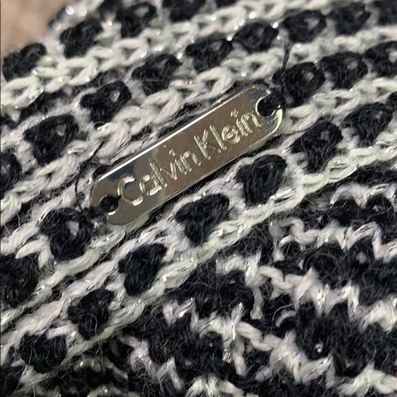 CALVIN KLEIN Women's Knit Black White Metallic Infinity Scarf - Picture 2 of 7